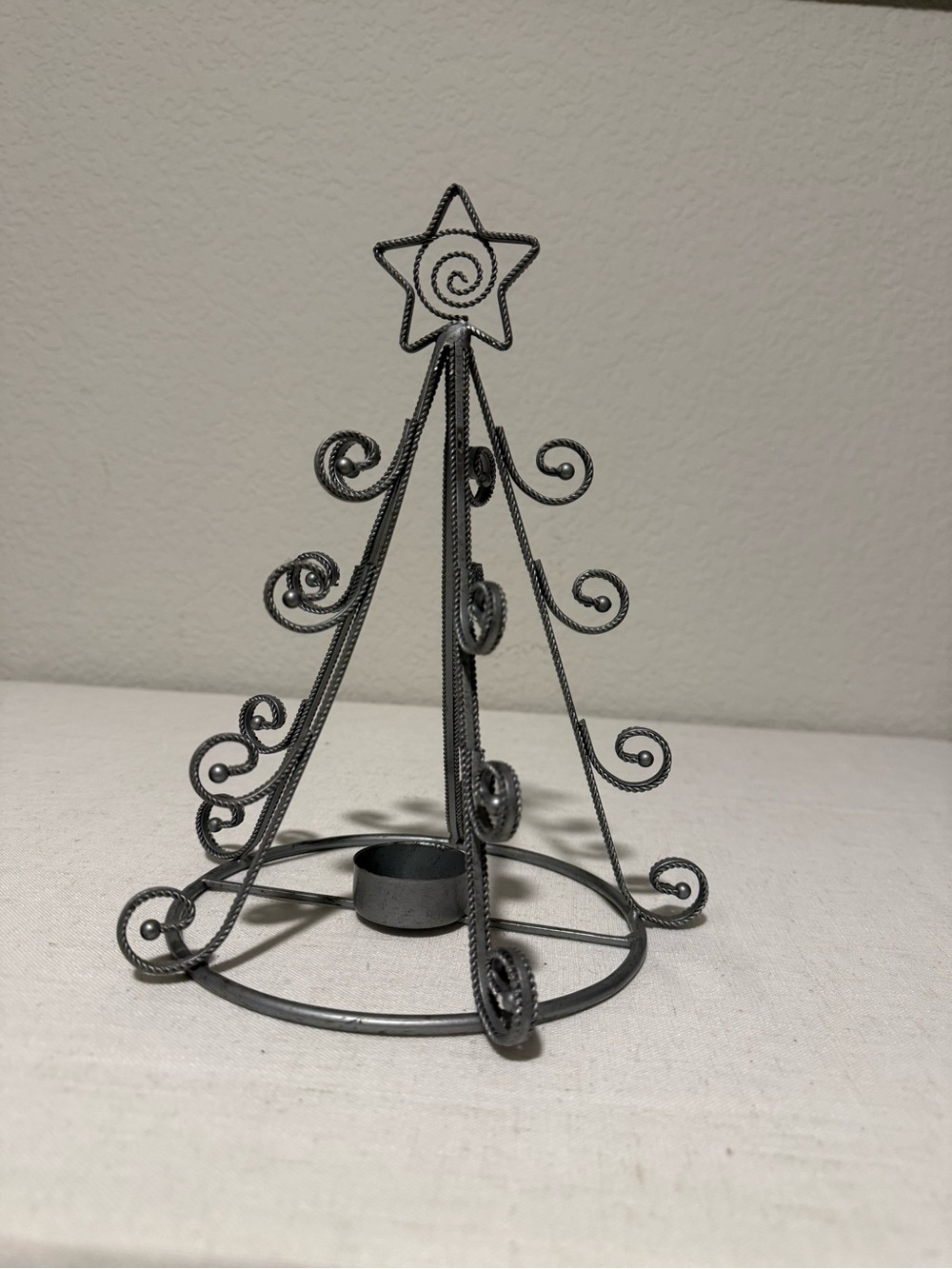 Metal Scrollwork Tree Tea Light Holder - Silver